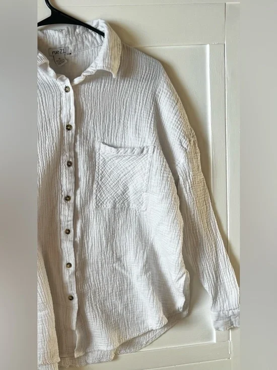 Rue21 Women’s Lightweight Crinkle Button Down Gauze Shirt Long Sleeves SZ XL - Picture 3 of 10